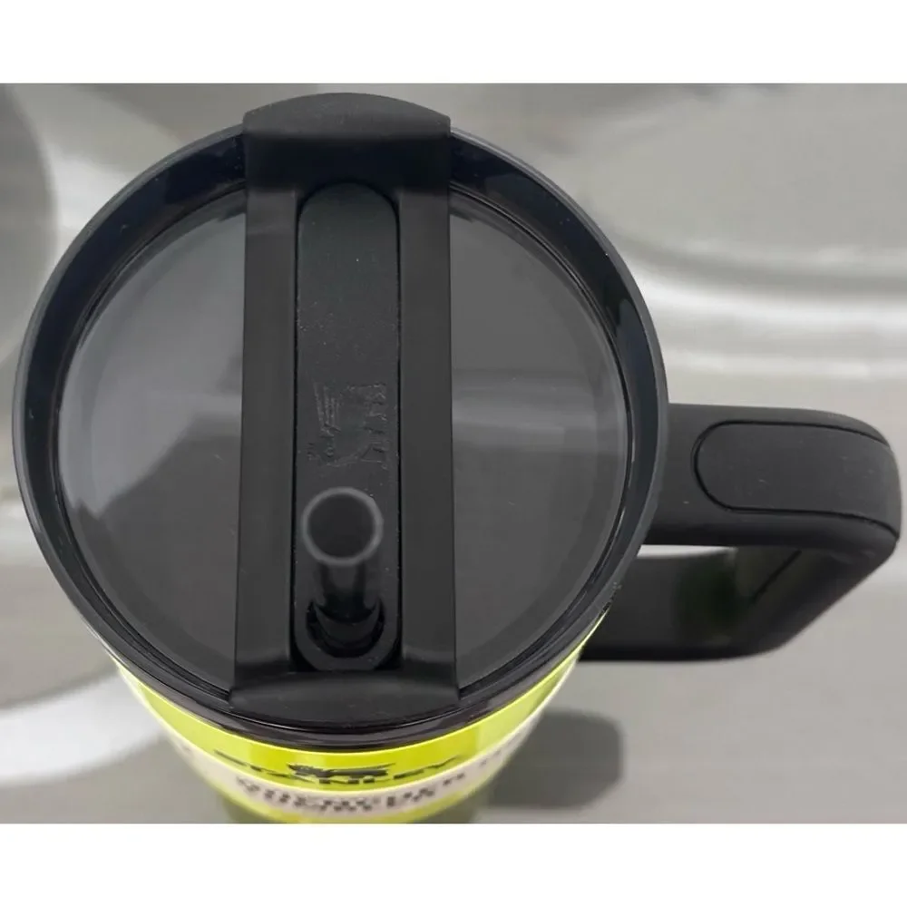 Stanley‎ Quencher H2.0 FlowState 40oz Tumbler, NEON YELLOW - Picture 4 of 5